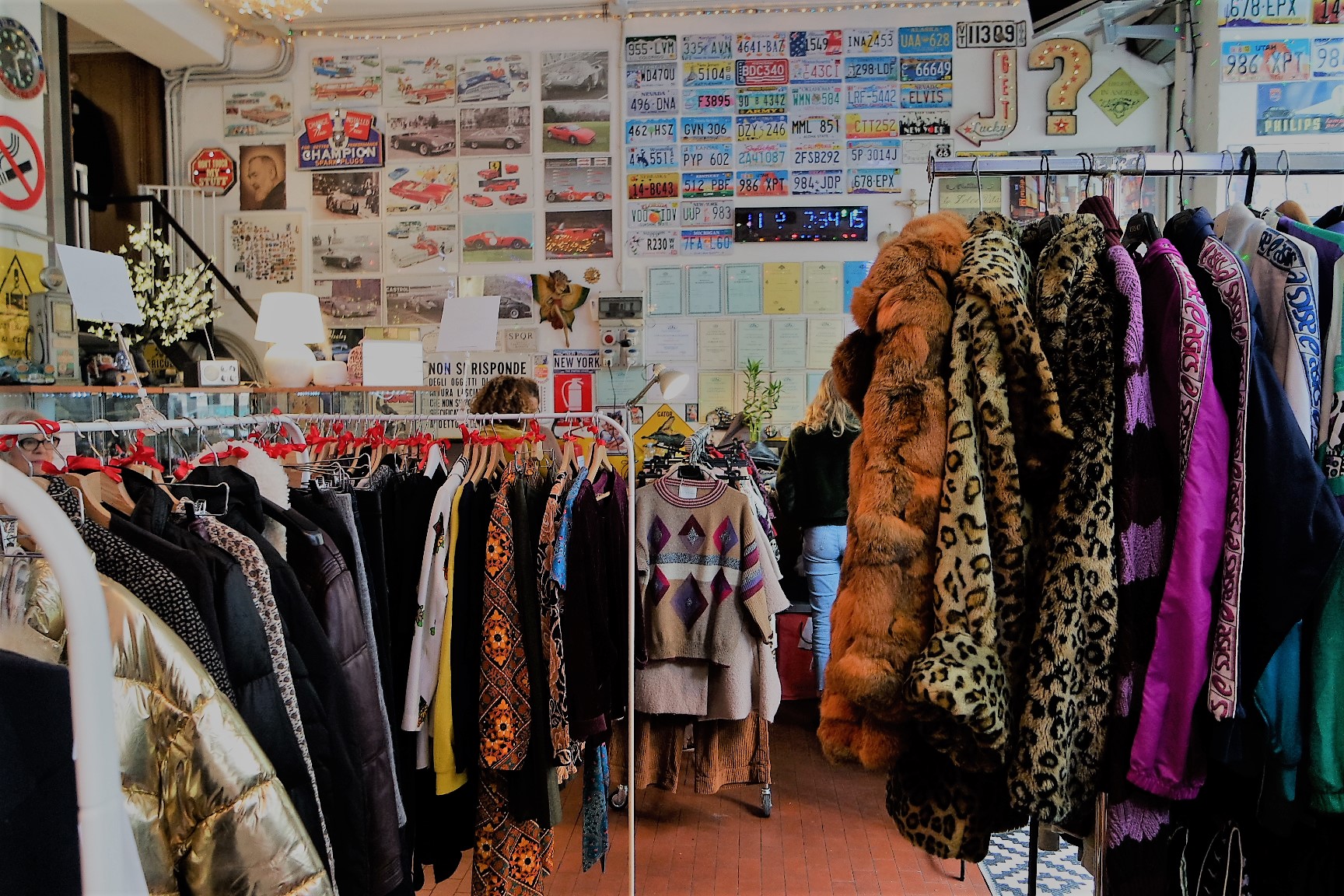 Chez Babette Garage Sale Milano
