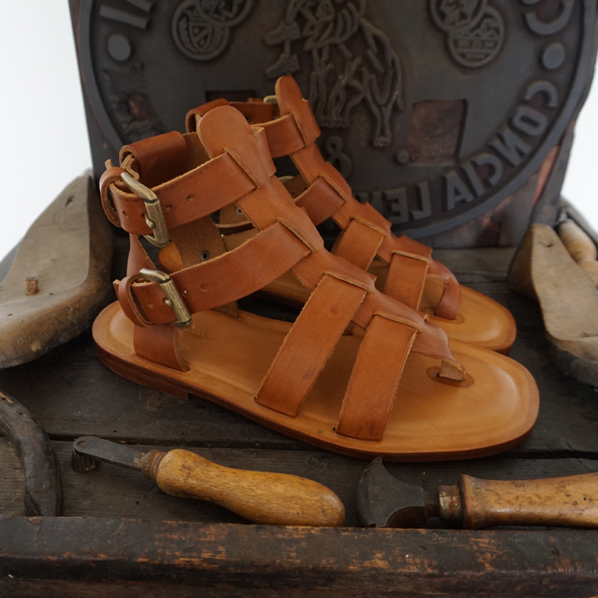 Mario doni il vestito verde